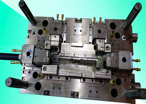 Plastic Injection Molding Service China 